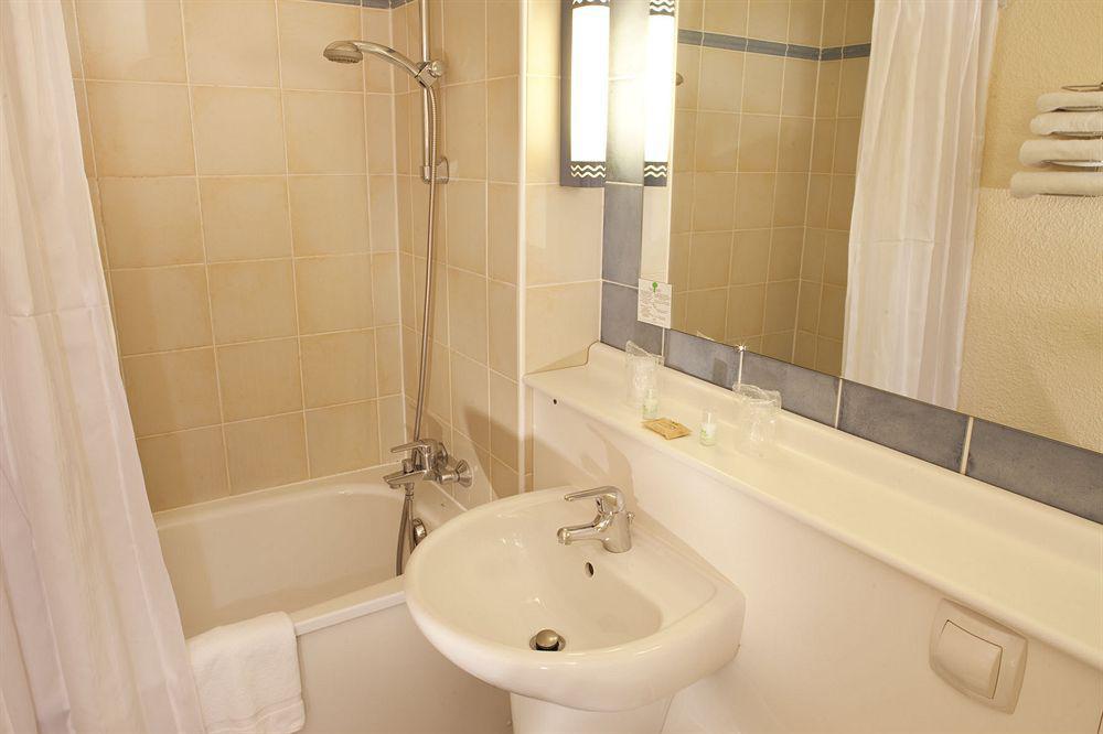 Kyriad Montauban Sud - Albasud Exterior foto